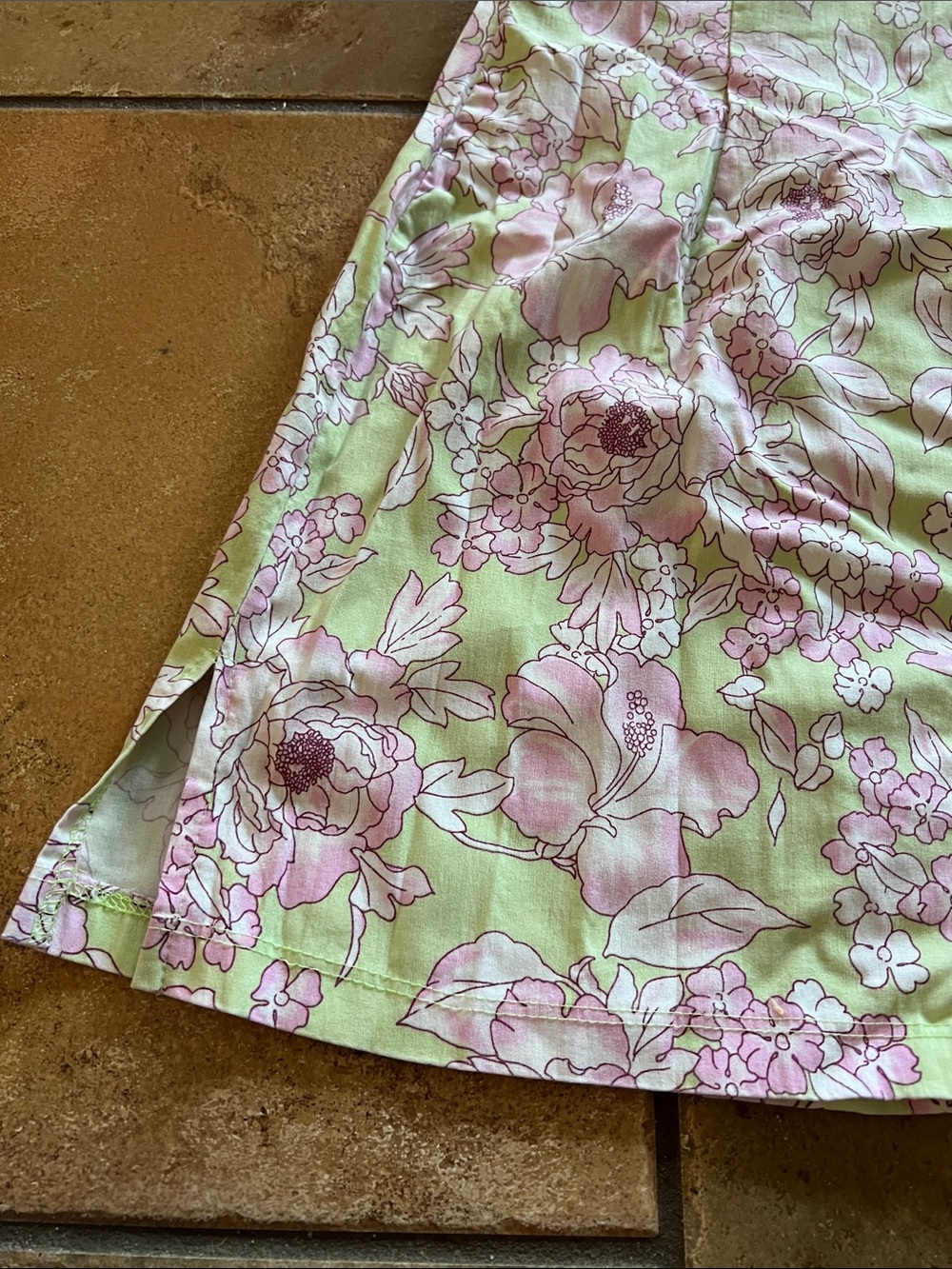 CHARLOTTE RUSSE FLORAL DRESS - Picture 2 of 7